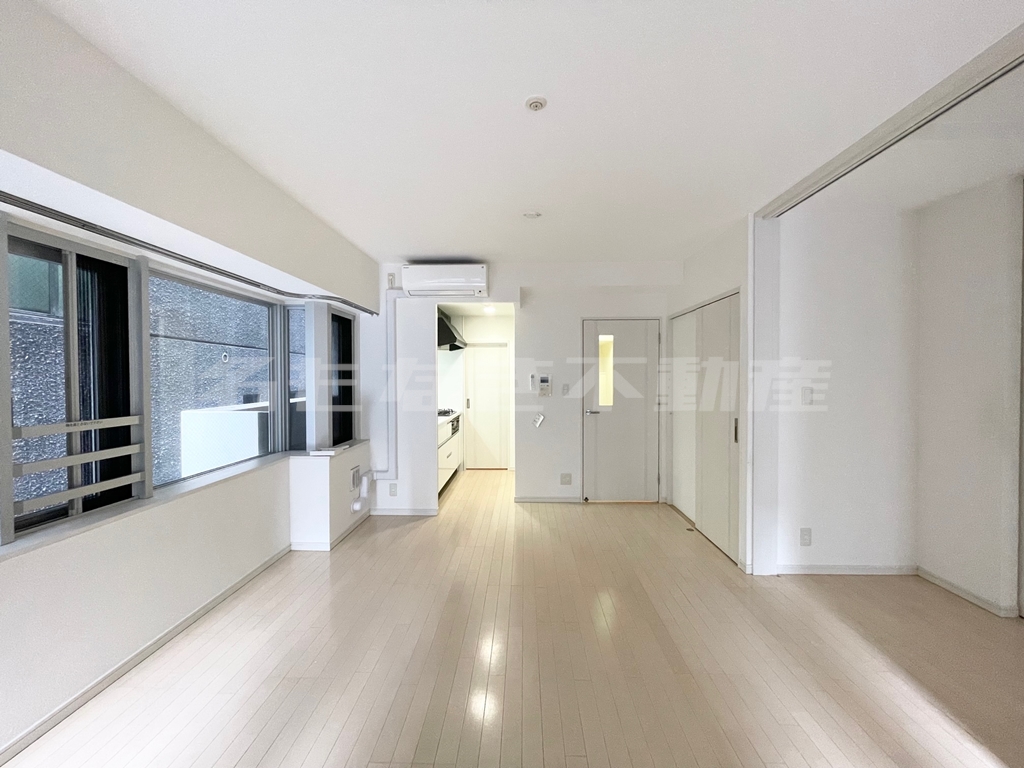 「クロスレジデンス大阪新町」収納豊富！！！の賃貸物件情報